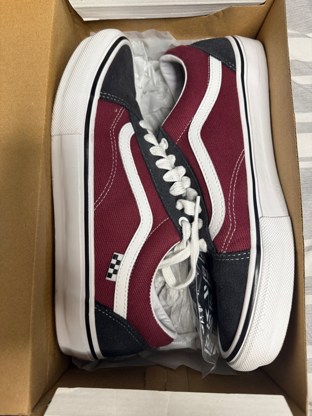 Vans Burgundy and Black Low Top Sneakers with White Stripe